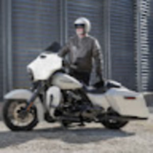 Meet your Posher, Bill